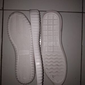 Sol sepatu sport Z Channel